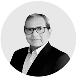 Mag. Javier Fiestas Arévalo