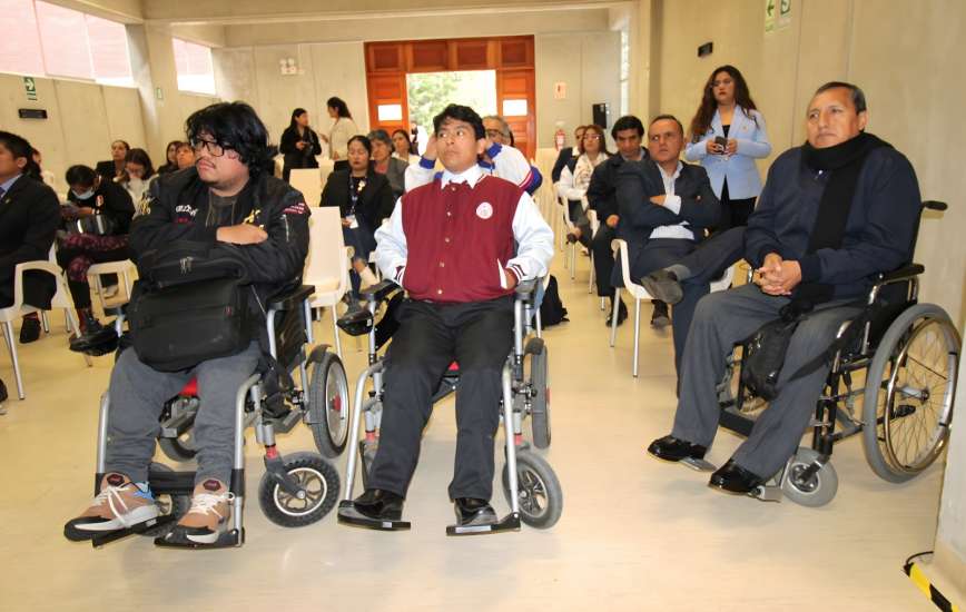 Conversatorio “Desterrando Sesgos, Co-creando Inclusión Sostenible”