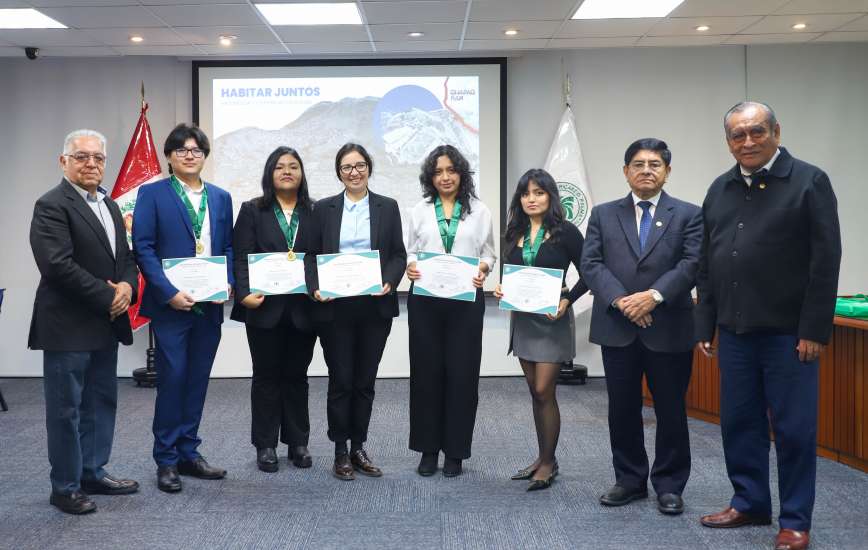 FAU reconoce a sus alumnos ganadores del Concurso “Paisaje en los Cerros de Lima” y presenta el Programa de Especialización en Diseño del Paisaje Urbano
