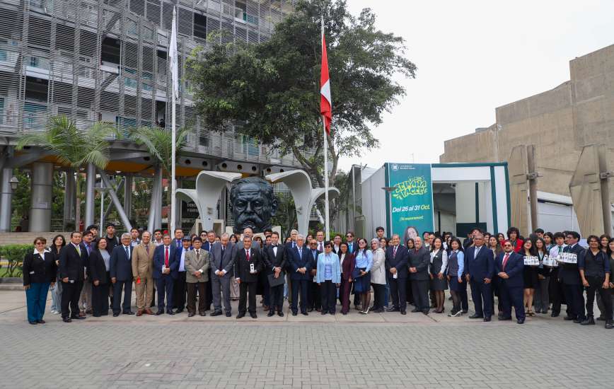Inauguración de la Semana de la Facultad de Ciencias Económicas y Empresariales 2025