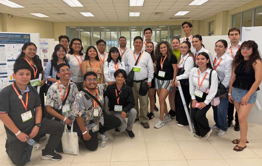 URP obtiene el primer lugar en concurso de póster en el Congreso Internacional ALAM 2025