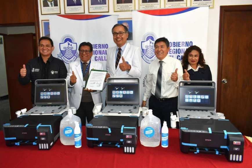 Universidad Ricardo Palma fortalece los servicios de salud en la Región Callao con la entrega de ecógrafos