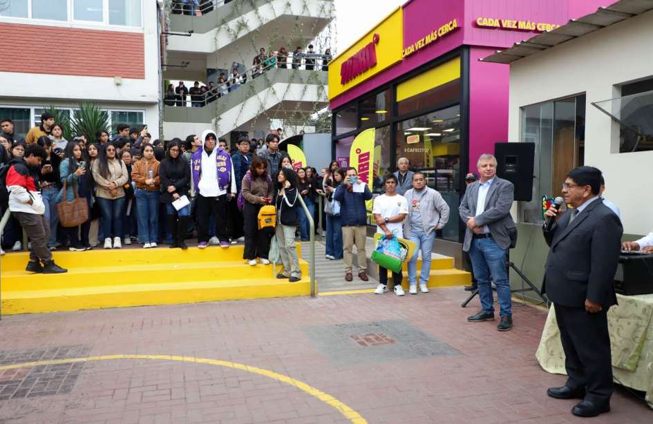 Inaguración de Tambo en la Universidad Ricardo Palma